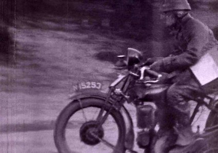 Bron: BHIC, filmnr. Van der Bruggen #2 op 4:54 via BrabantinBeelden