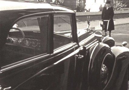 Packard (Bron: film Frans van Eerd. Bron: BHIC via BrabantinBeelden, film FVANEERD-02, 4:19)