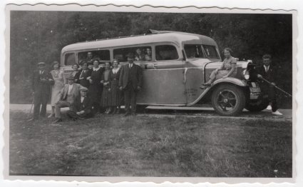 Foto 1: Autobus N-25652 (coll. HKK De Vierschaer)