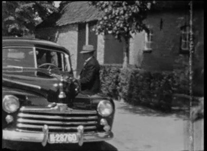 Ford (Bron: BHIC nr. SAL-064 via BrabantinBeelden, 1:56)
