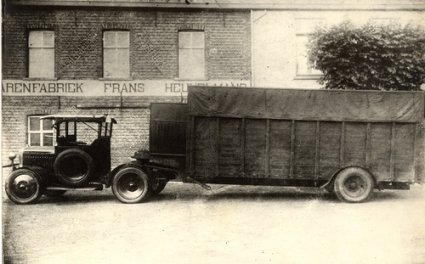 Chenard & Walcker (Bron: collectie Heemkundekring Amalia van Solms)