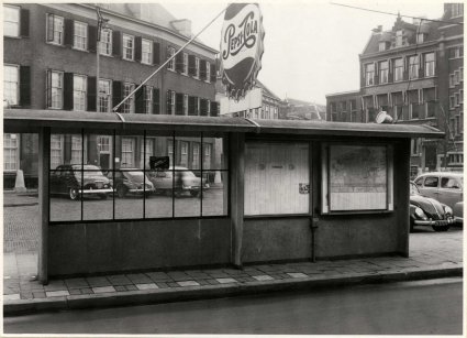 Volkswagen (Foto: Dienst voor de Stadsontwikkeling. Bron: Haags Gemeentearchief)