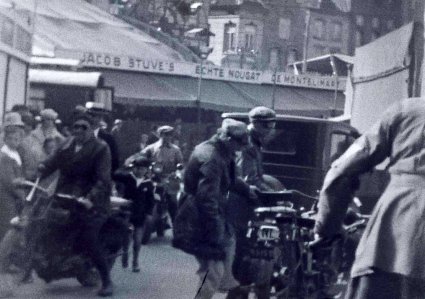 Bron: BHIC, filmnr. Van der Bruggen #1 op 3:18 via BrabantinBeelden
