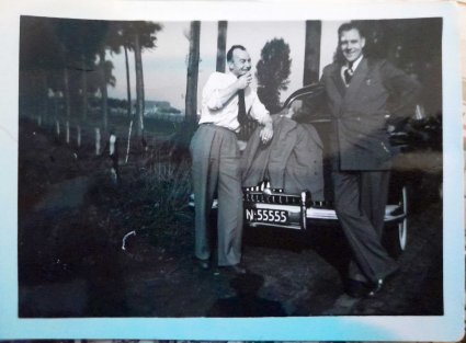 Buick (bron: collectie L. van Baren)