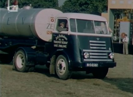 DAF (Agfilco Filmotone Breda. © Zuidelijke Land- en Tuinbouworganisatie (ZLTO). Bron: BrabantinBeelden)