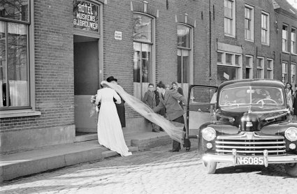 Ford (foto: Daan Scholte, bron: collectie Stadsarchief Oss)