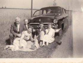 Ford Customline (Bron: collectie Petra Schoenmakers)