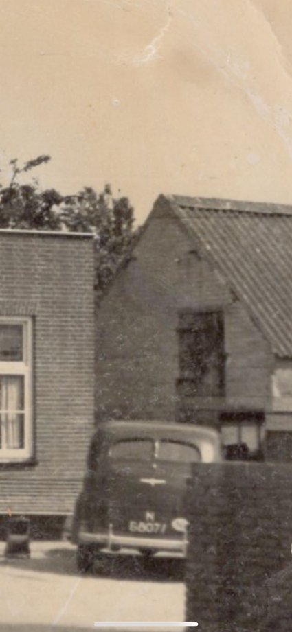 Buick? (Detail van foto 2)