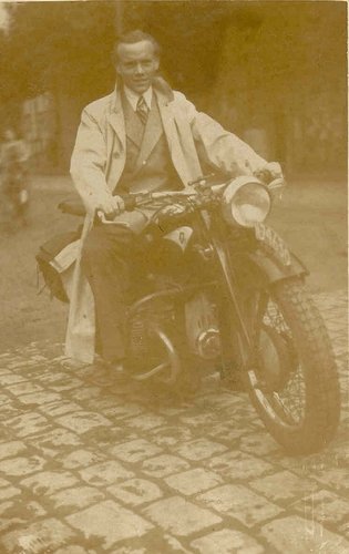 Zündapp (Bron: collectie Stichting Erfgoed Goirle “De Vyer Heertganghen”)