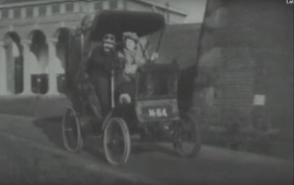 De Dion Bouton (bron: Beeld & Geluid)