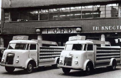 Links waarschijnlijk N-89331 (foto: collectie Piet Janssens. Bron: www.oudedaf.nl)