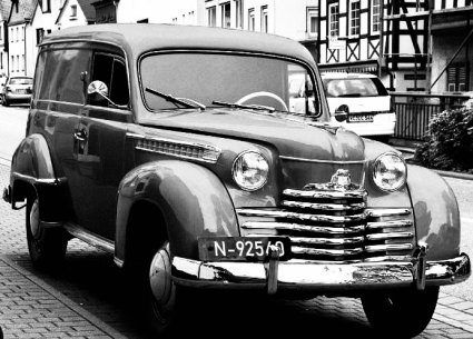 Opel Olympia (coll. José de Jongh)