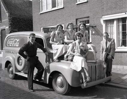 Ford (foto: Schmidlin. Bron: Regionaal Archief Tilburg)