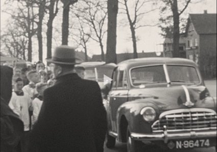Bron: film Zoektocht naar een nieuw klooster: vertrek van Breda naar Heesch. Collectie Erfgoedcentrum Nederlands Kloosterleven via BrabantinBeelden, op 24:52
