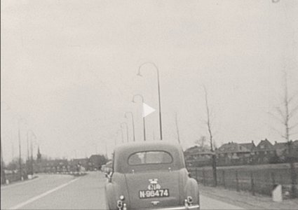 Bron: film Zoektocht naar een nieuw klooster: vertrek van Breda naar Heesch. Collectie Erfgoedcentrum Nederlands Kloosterleven via BrabantinBeelden, op 03:24
