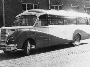 N-20761 Bedford autobus, 1950 (collectie BHIC)