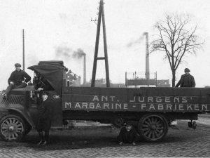 Mack (foto: Spaarnestad Foto. Bron: Het Geheugen)