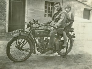 Indian Scout 600 cc (bron: collectie A. van den Eijnden; St. Industrieel Erfgoed Bergen op Stoom)