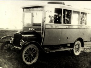 N-14549 Ford van De Wit uit Handel (Collectie W. Jaegers)