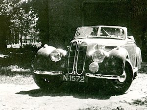 Foto 1: BMW 1938 (collectie fam. Van den Bergh)