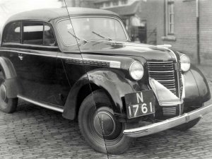 N-1761 Opel Olympia (collectie J. Bakker)