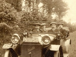 Hupmobile, c. 1920.