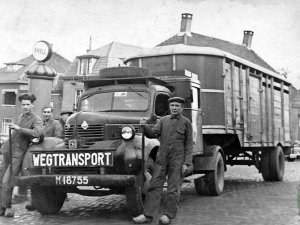 Dodge (Collectie Heemkundige Kring Fijnaart en Heijningen)