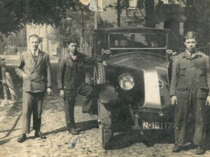 Renault (coll. R. v. Geffen)