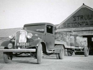 Chevrolet van de fa. Struijk (Collectie Heemkundekring Oosterhout)