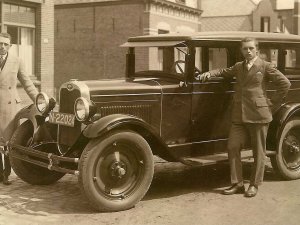 Chevrolet, c. 1930 (collectie Heemkundekring 'De Heerlijckheijd Nispen')