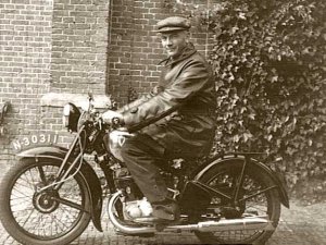 Foto: collectie Hendrik Rietbergen. Bron: www.oudzijtaart.nl