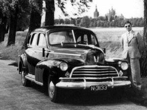 Chevrolet Stylemaster (Bron: Bisschop Bekkers 1908-1966, p. 128)
