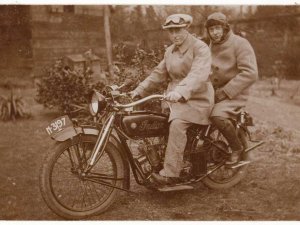 Indian, c. 1925-1935 (collectie Regionaal Archief Tilburg)