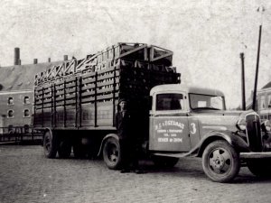 Chevrolet met DAF oplegger (bron: collectie J. Verbiest)