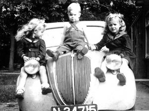 Op de Fiat (Collectie W. Ruts)