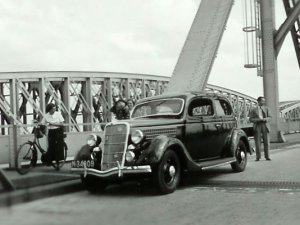 Ford V8 model 48 uit 1935 (collectie G. Hamers)