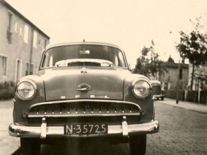 Opel Rekord van J. Seebregts (Collectie H. Seebregts)