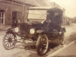 N-3710 T Ford (coll. P. Hoynck van Papendrecht)