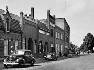 Oldsmobile model 1937 (collectie Heemkundekring Schijndel)