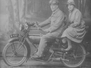 600 cc Harley Davidson, c. 1920 (bron: Graafs Museum)