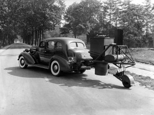 Buick (foto: Schmidlin; coll. Regionaal Archief Tilburg)