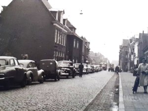 Studebaker (Bron: collectie Henny Brokx)