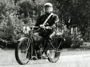 Tweecilinder 500 cc Simplex, opname c. 2000.