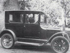 N-5407 Ford T (Bron: De vooroorlogse autogeschiedenis van Udenhout)