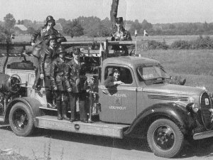 Ford V8 brandweerwagen