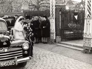 Ford, model 1948 (foto: collectie H. Pols-van Duren)