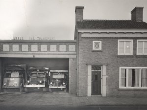 Daf truck, 1952 (Marc van der Steen e.a., Bergen op weg)