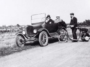 T-Ford (collectie Regionaal Archief Tilburg)