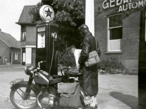 Jawa (Collectie C. Montagne)