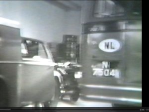 Bus van Vitesse (bron: film Oirschot in 1950, op 2:13)
